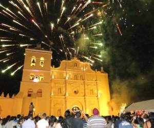 El conteo de “Las 12 campanadas” para recibir el Año Nuevo se podría hacer de manera local ante al retiro de los organizadores.