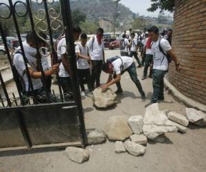 El pasado martes, en varios colegios de Tegucigalpa y San Pedro Sula se manifestaron en contra del programa de alfabetización.