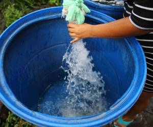 Varias personas estuvieron dos días bajo los efectos de estos químicos, y algunas decidieron comprar agua debido a la contaminación.