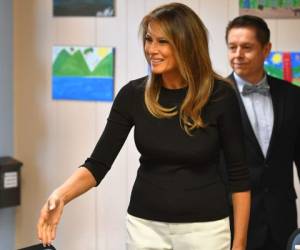 Melania Trump en su segunda visita a los migrantes.