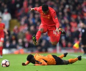 El Liverpool de Klopp perdió 2 a 1 en casa ante un equipo de segunda, el Wolverhampton. (Foto: Agencias / AFP / EL HERALDO Honduras / Noticias EL HERALDO / Deportes EL HERALDO)