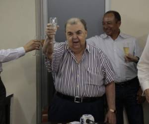 El presidente del equipo, Rafael Ferrari, fue el encargado de dirigir la reunión y agradeció la presencia de cada uno de sus directivos y cuerpo técnico, foto: Juan Salgado.