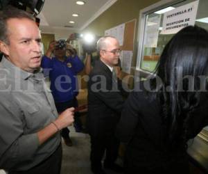 Ricardo Álvarez y Juan Carlos Álvarez solicitan la transcripción del expediente del caso en el que es acusado el primero (Foto: David Romero/ El Heraldo Honduras/ Noticias de Honduras)