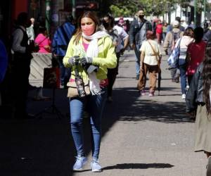 La temporada de lluvias 2023- 2024 inicia tras ingreso del frente frío al país, debido las bajas temperaturas podría que afectar estado de salud, es importante tomar en cuenta algunas medidas para protegerse del clima.