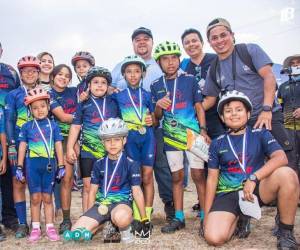 Varios de los integrantes de La Patrulla 0703 se han colgado medallas en competencias nacionales.