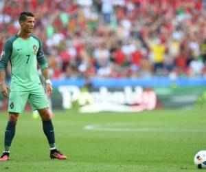 En la historia de la selección portuguesa, Cristiano Ronaldo, que ya tenía el récord histórico con 58 tantos, eleva ahora la cuenta a 60.