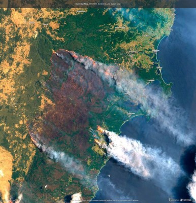 Mortíferos incendios forestales en Australia se observan desde el espacio