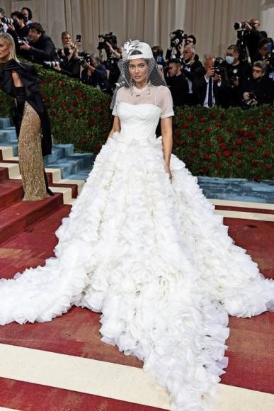 Met Gala: Los espectaculares looks que usaron las Kardashian