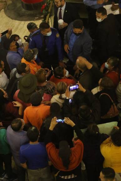 Así fue la última protesta de empleados de Hondutel previo a que aprobaran su pago