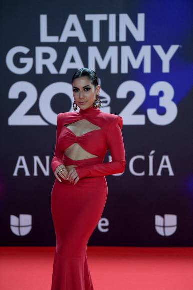 Latin Grammy: famosos recorren la alfombra roja en España