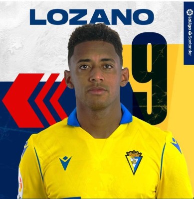 Triplete histórico del Choco Lozano con el Cádiz dejó estas imágenes imborrables