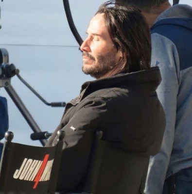 El increíble regalo de Keanu Reeves a los dobles de riesgo de su película (FOTOS)