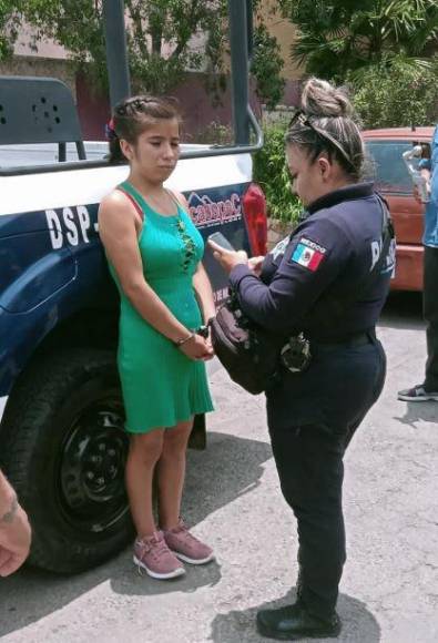 Capturan mujer en México por maltratar a su hijo: Le pegó a puño cerrado en el estómago