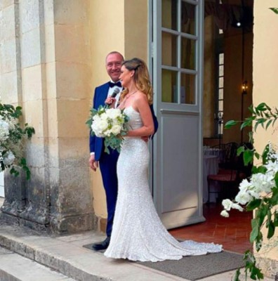 Sin toques mexicanos y en un lujoso castillo: Así fue la boda de Altair Jarabo y Frederic García