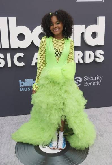 Los looks más impactantes de los Premios Billboard 2022