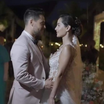 FOTOS: Así lució Carmen Villalobos en su romántica boda con Sebastián Caicedo