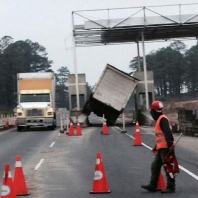 Muerte al volante: Las tragedias viales ocurridas en los peajes de Honduras (FOTOS)