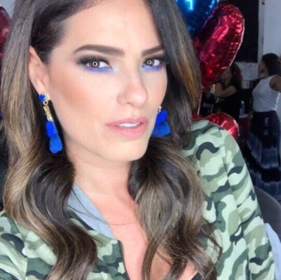 FOTOS: ¡Como dos gotas de agua! Así de bella es la hermana de la actriz venezolana Gaby Espino