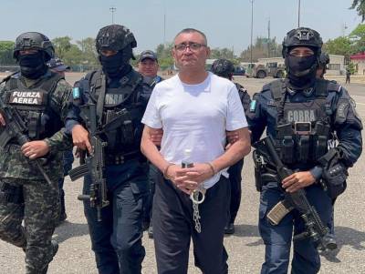 Honduras extraditó este martes a Estados Unidos a un “cabecilla” de la pandilla Mara Salvatrucha (MS-13) acusado de narcotráfico, con el que suman 43 los hondureños entregados a la justicia de ese país, incluido el expresidente Juan Orlando Hernández.