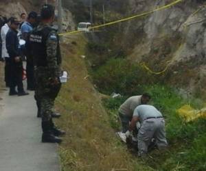 El cadáver fue encontrado en una cuneta del anillo periférico (Foto: El Heraldo Honduras/ Noticias de Honduras)