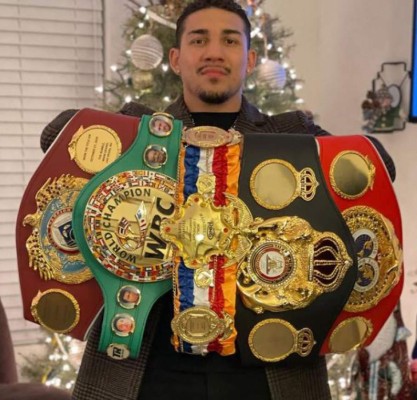 El cambio físico de Teófimo López, campeón mundial del boxeo