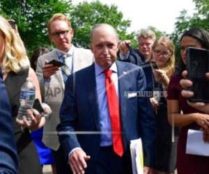 El principal asesor económico de la Casa Blanca, Larry Kudlow, hace declaraciones a la presa en la Casa Blanca en Washington, el viernes 1 de junio de 2018.