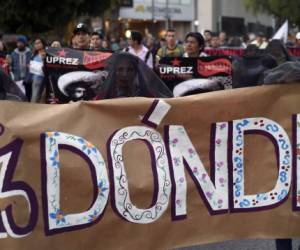 Una de la marchas realizadas para exigir noticias sobre el paradero de los 43 estudiantes.