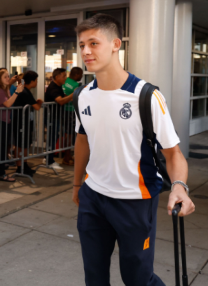 Real Madrid llega a Chicago: Así fueron recibidos en USA para la gira de pretemporada