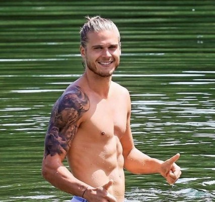 Rurik Gislason, el futbolista islandés que encanta por su parecido con Thor  