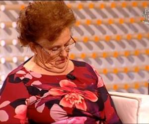 La dulce abuela se quedó dormida en pleno programa de televisión.