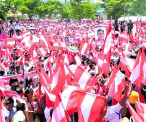 A la concentración que realizaron los liberales ayer asistieron simpatizantes de varios municipios del departamento de Cortés.