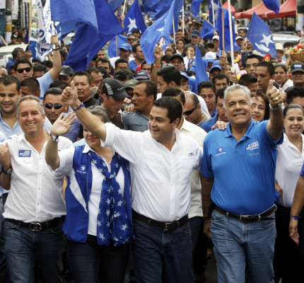 La vida de Juan Orlando Hernández en imágenes