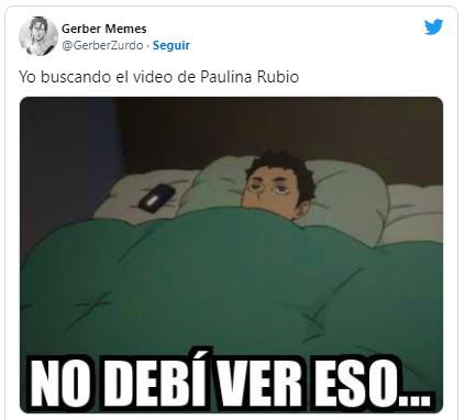 Destrozan con memes a Paulina Rubio tras ser captada en la playa