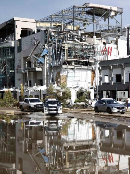 Desolación y caos: Acapulco tras el paso destructivo de Otis