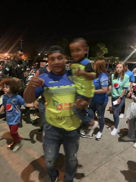 Pequeños aficionados, los más emocionados en el Motagua vs Potros