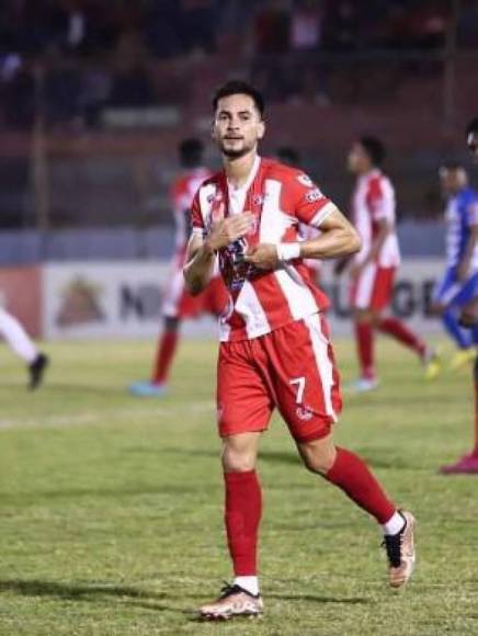 Motagua ficha dos más y cerca de legionario y este sería el futuro de Edwin Rodríguez