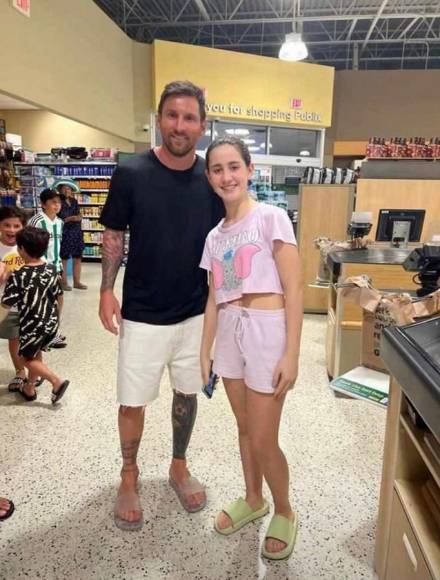 Messi es captado de compras en un supermercado de Miami