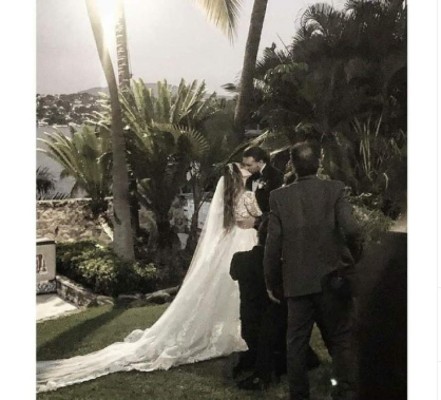 FOTOS: Salen a la luz primeras fotos de la boda de Dulce María, ex RBD