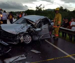 Las dos mujeres muertas quedaron en el interior del vehículo donde se conducían.