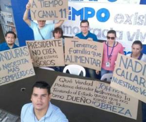 Empleados de Diario Tiempo en una protesta realizada en octubre pasado. (Foto: Archivo)