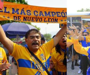 Los Tigres no jugarán solos en el Olímpico Metropolitano. Un gran número de aficionados Felinos hicieron el viaje para alentar al equipo en el duelo crucial por la Liga de Campeones de Concacaf ante Motagua. La afición de los universitarios es una de las más fieles de la Liga MX.