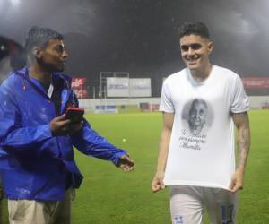 Luis Palma marcó los dos goles que le dieron la victoria a Honduras frente a México, dedicándolos a su abuela fallecida.