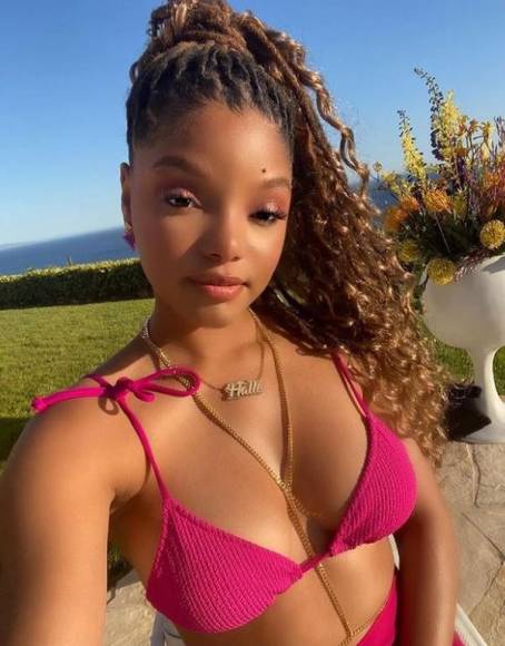 Halle Bailey, la nueva Sirenita de Disney que rompe estándares (Fotos)