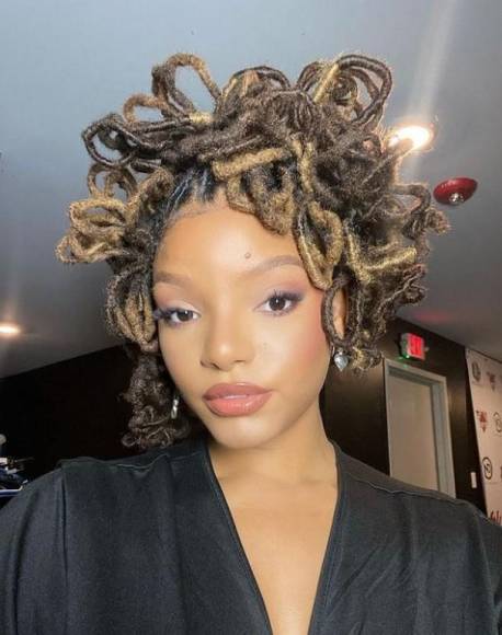 Halle Bailey, la nueva Sirenita de Disney que rompe estándares (Fotos)