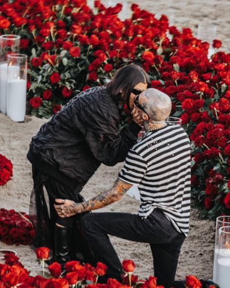 Las fotos de la romántica boda de Kourtney Kardashian y Travis Barker