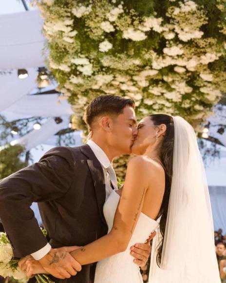 Paulo Dybala y Oriana Sabatini; primeras imágenes de la boda ¡Messi le quedó mal!