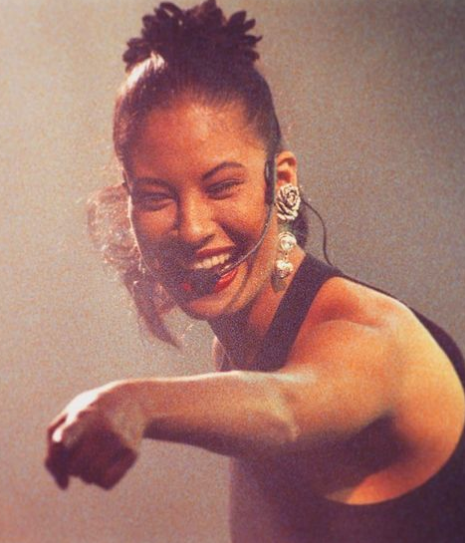 Amor prohibido, éxito y una trágica muerte, así fue la vida de Selena Quintanilla