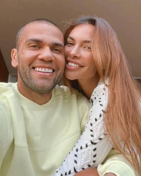 Joana Sanz se pronuncia sobre su relación con Dani Alves: Así disfruta sus vacaciones