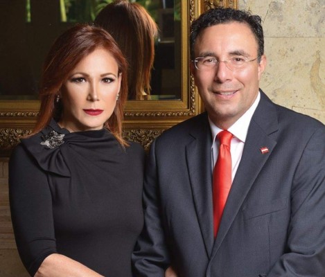 Conoce a la bella esposa de Luis Zelaya, candidato presidencial de Honduras