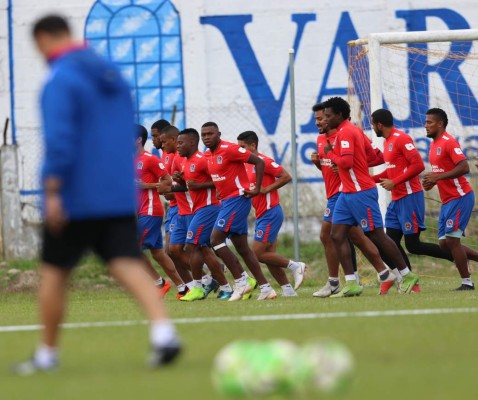 Este es el nuevo Olimpia de Manuel Keosseián para el torneo de Clausura